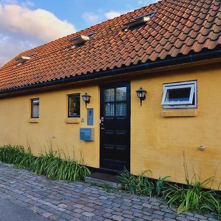 Yellow House Hostel Copenhaga Exterior foto